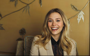 Session 021 - 006 - Elizabeth Olsen