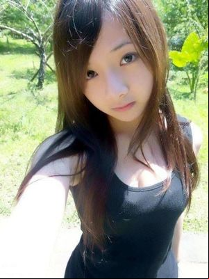 Super cute face asian girl selfie